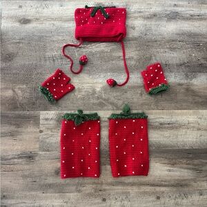 Strawberry crochet Accessory Set